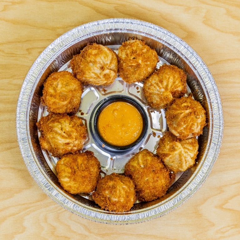 Delicious Dinner Options at Momo Restaurant